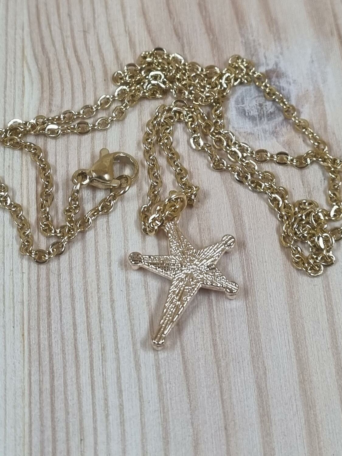 Halsband med stjärna (50 cm lång kedja i rostfritt stål)