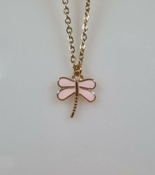 Halsband i rostfritt stål med söt berlock (50 cm) - Rosa trollslända