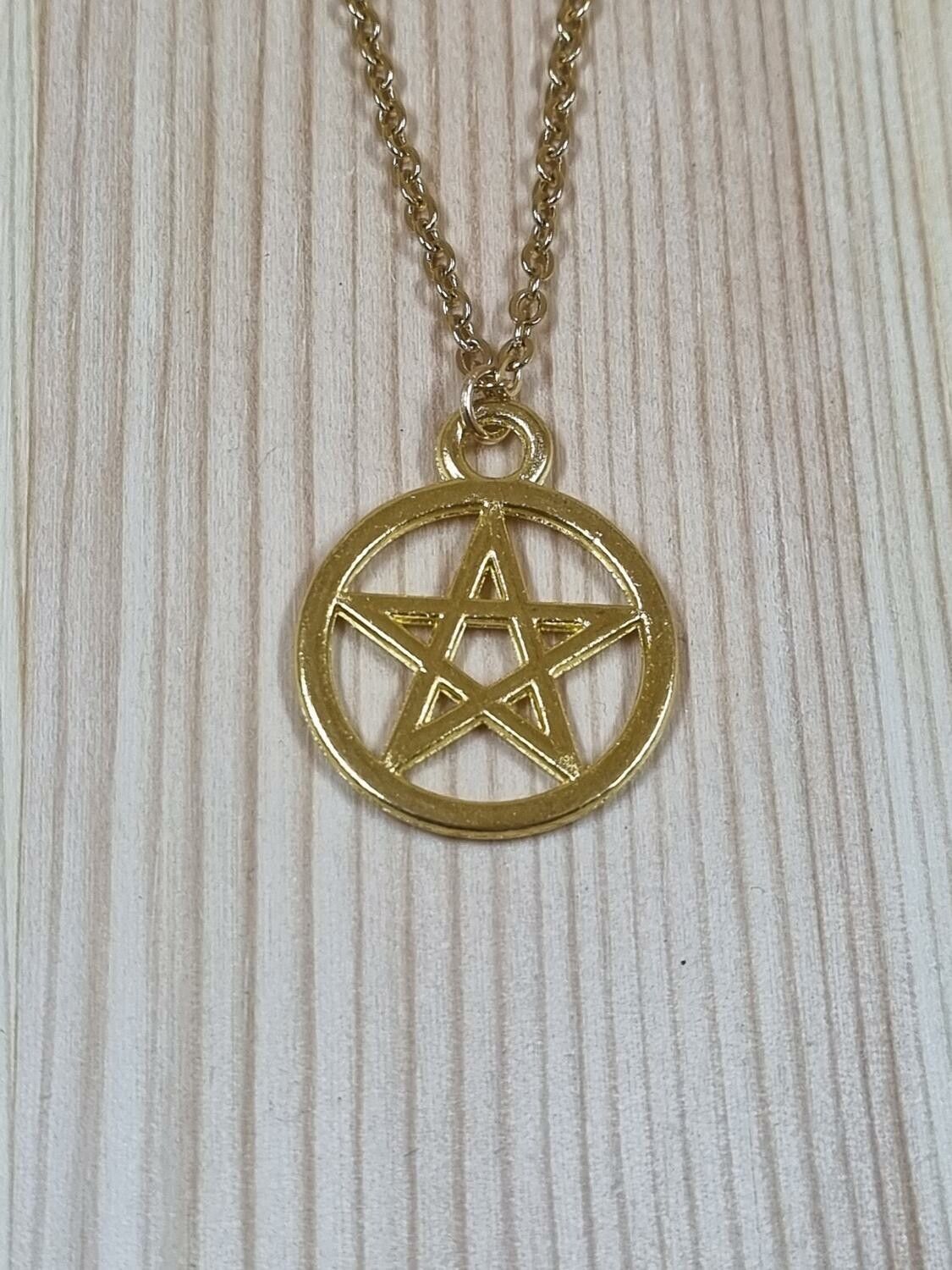 Halsband (60 cm) i rostfritt stål med söt berlock - Pentagram