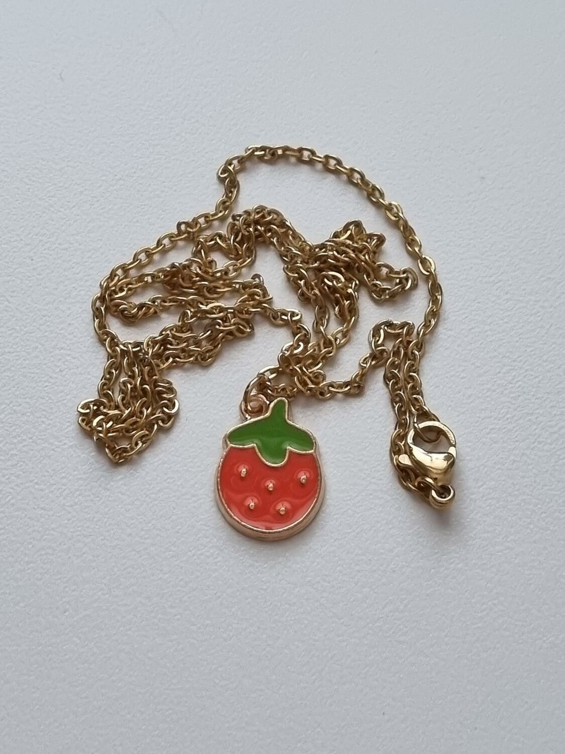 Halsband med jordgubbe (55 cm lång kedja)