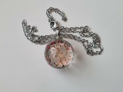 Halsband med rund glaskula (flerfärgad)