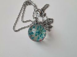 Halsband med rund glaskula (flerfärgad)
