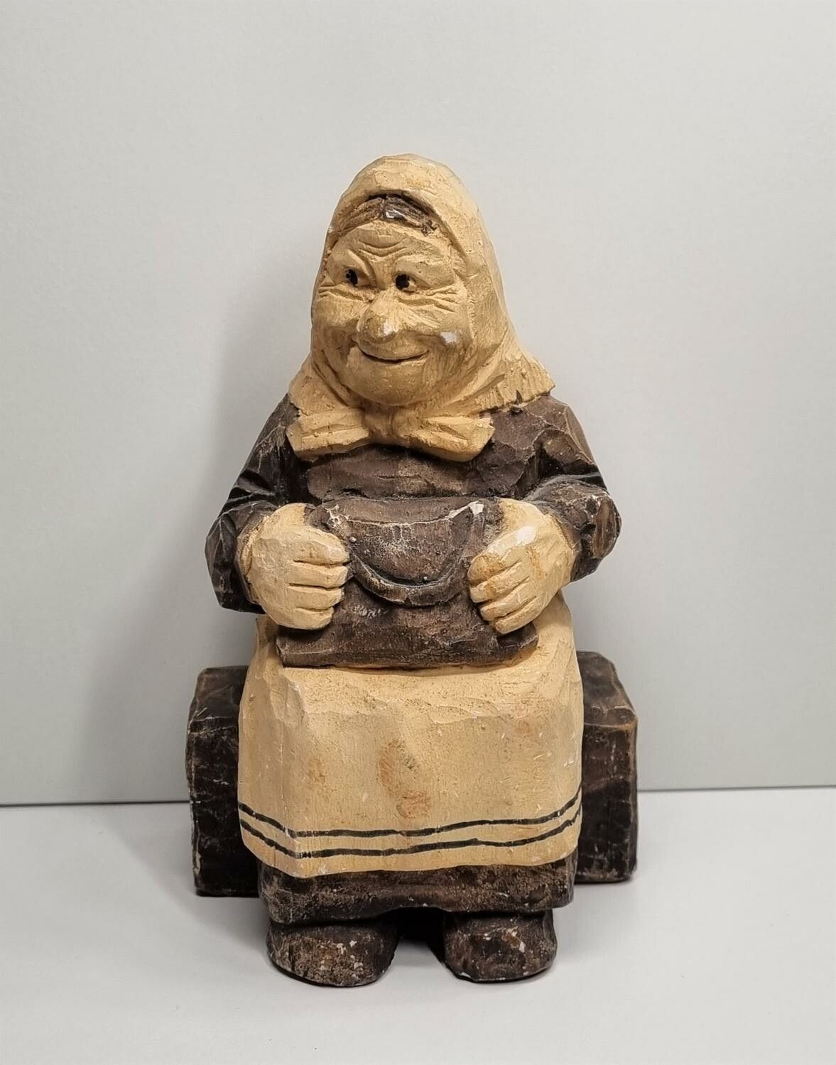 Figur / skulptur - Gumma, signerad Ero (418 gram)