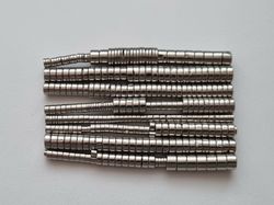 Ca 290 st chippade / trasiga Neodymium magneter i olika storlekar