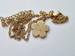 Halsband Röd Blomma