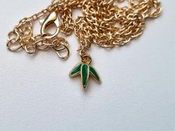 Halsband Grönt Blad