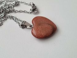 Halsband Hjärta i sten (brun)