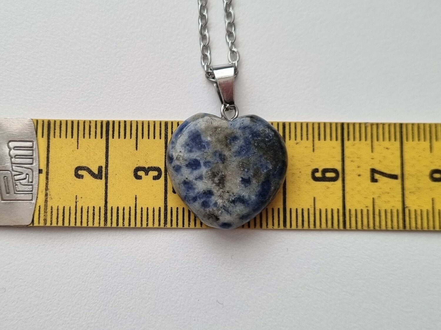 Halsband Hjärta i sten (flerfärgad)