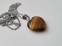 Halsband Hjärta i sten (brunt)