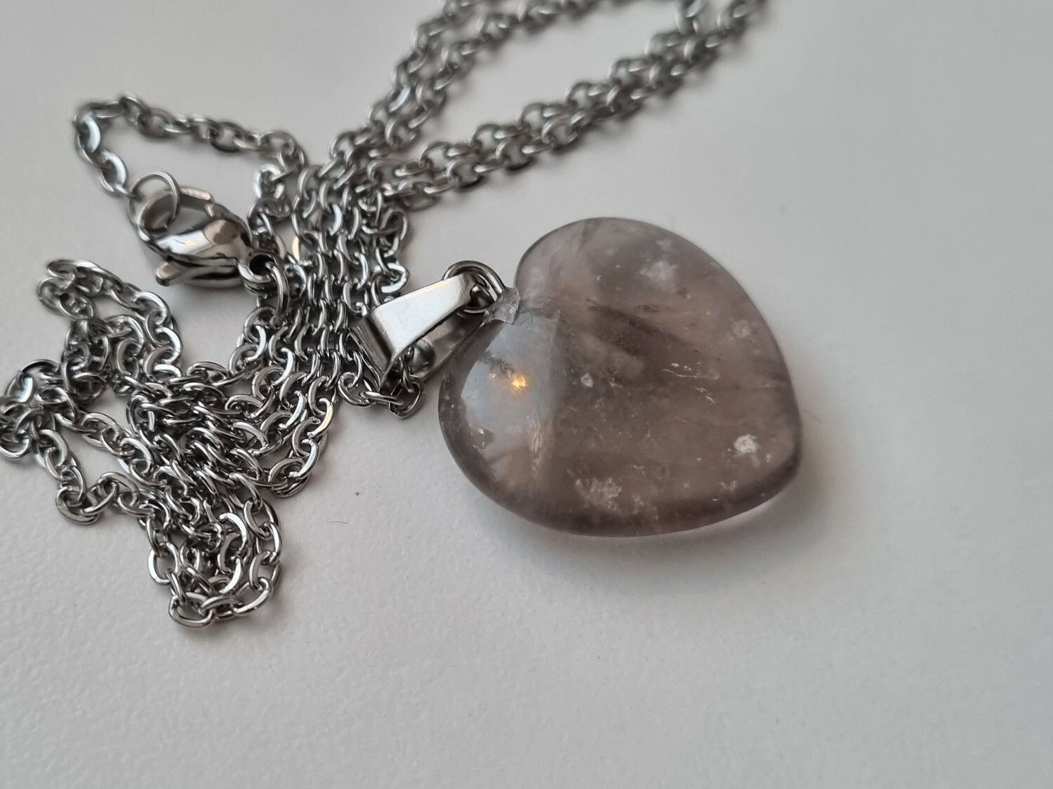 Halsband Hjärta i sten (grått)