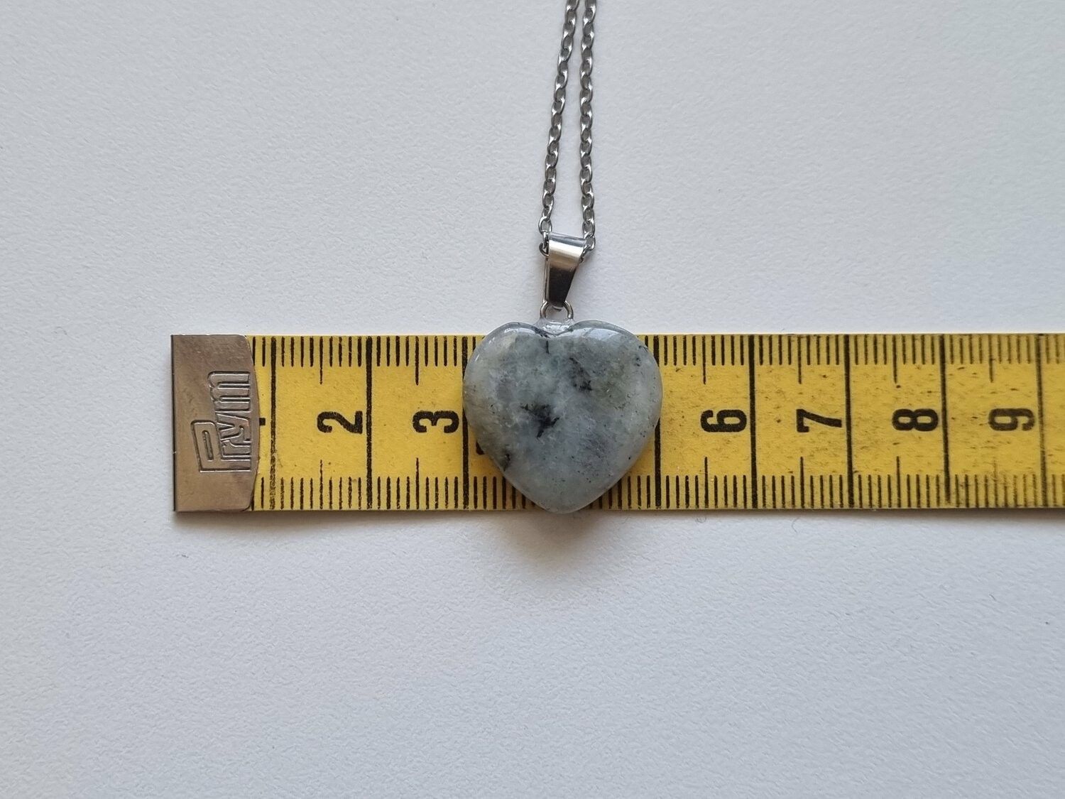 Halsband Hjärta i sten (grått)