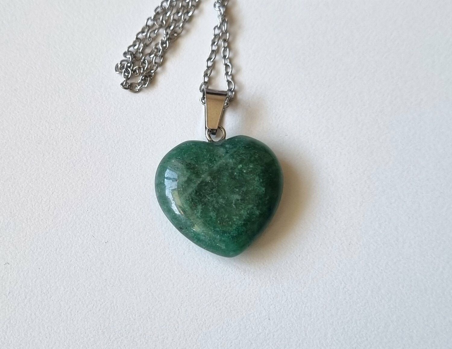 Halsband Hjärta i sten (grön)