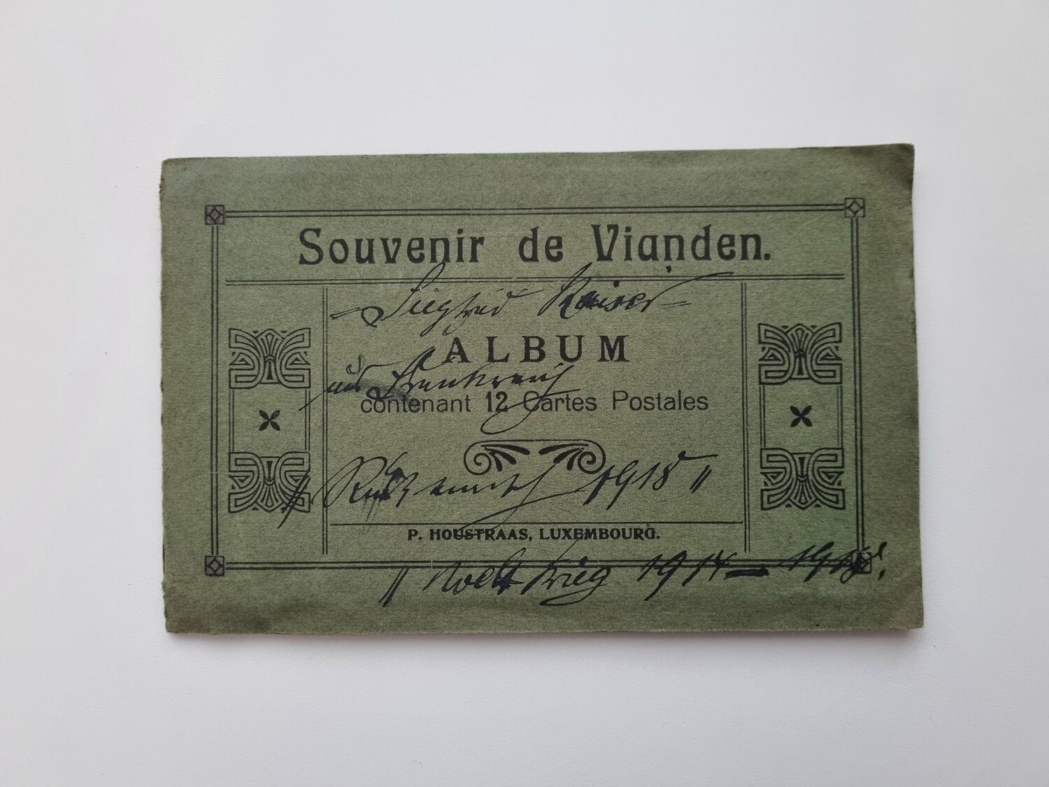Häfte med 8 st äldre oskrivna vykort över Vianden (1918)