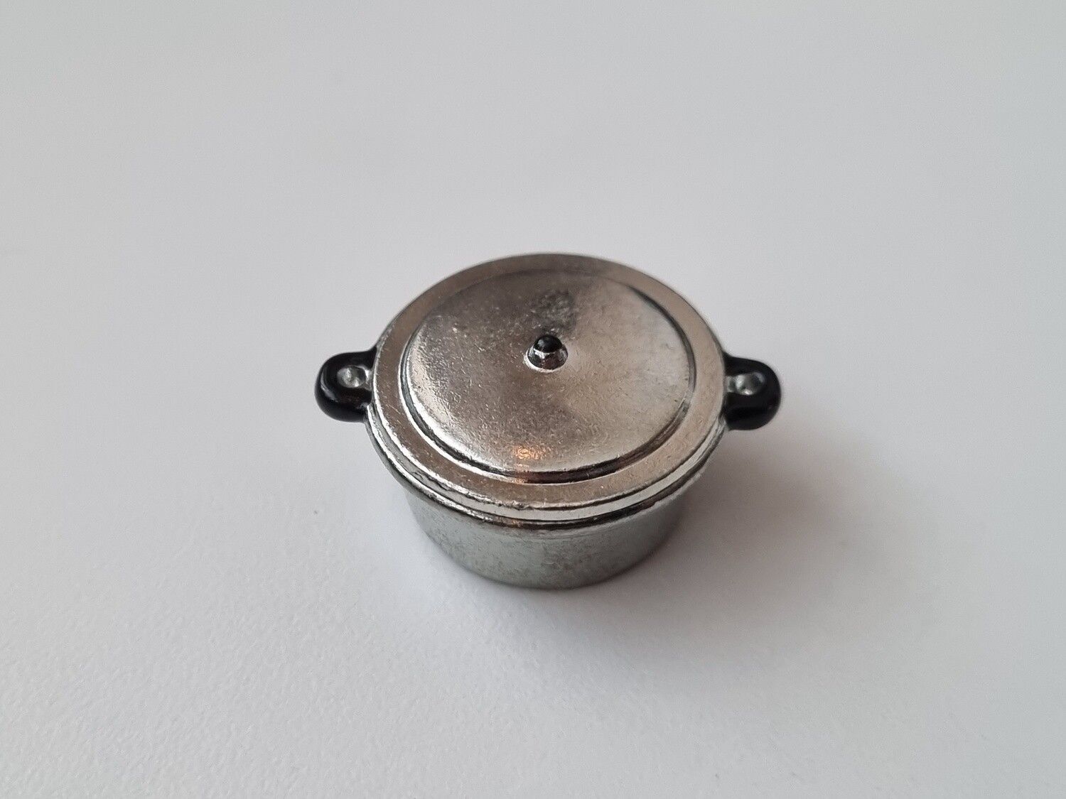 Miniatyr, kastrull med lock