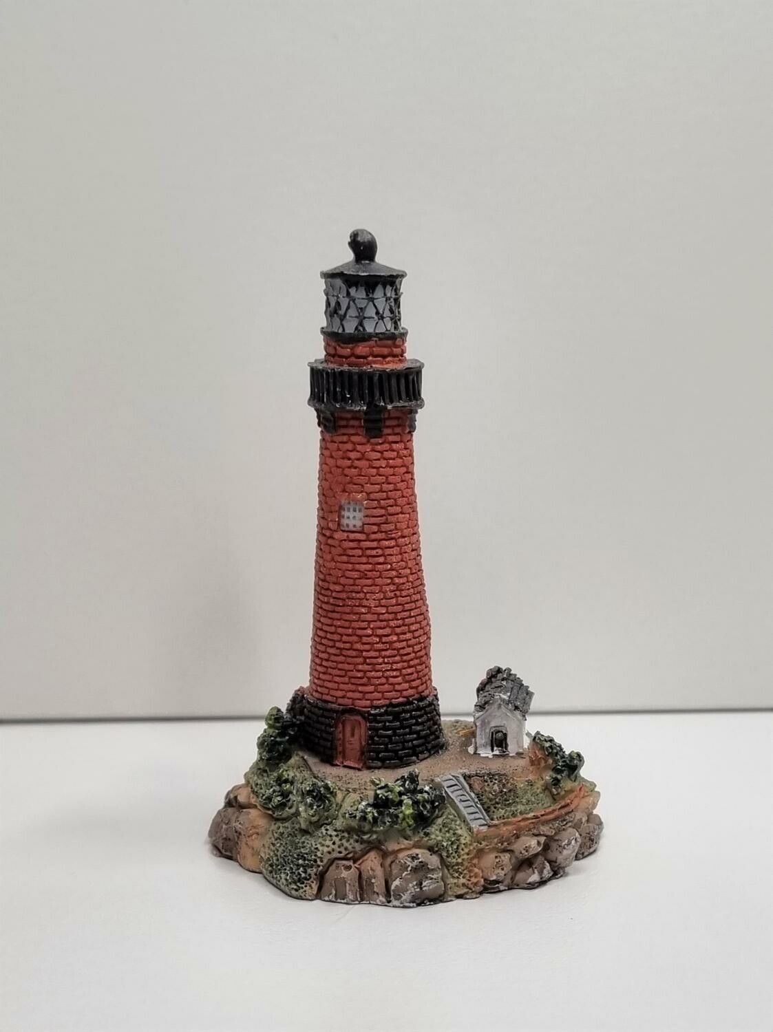 Miniatyrfyr, minifyr med litet hus bredvid