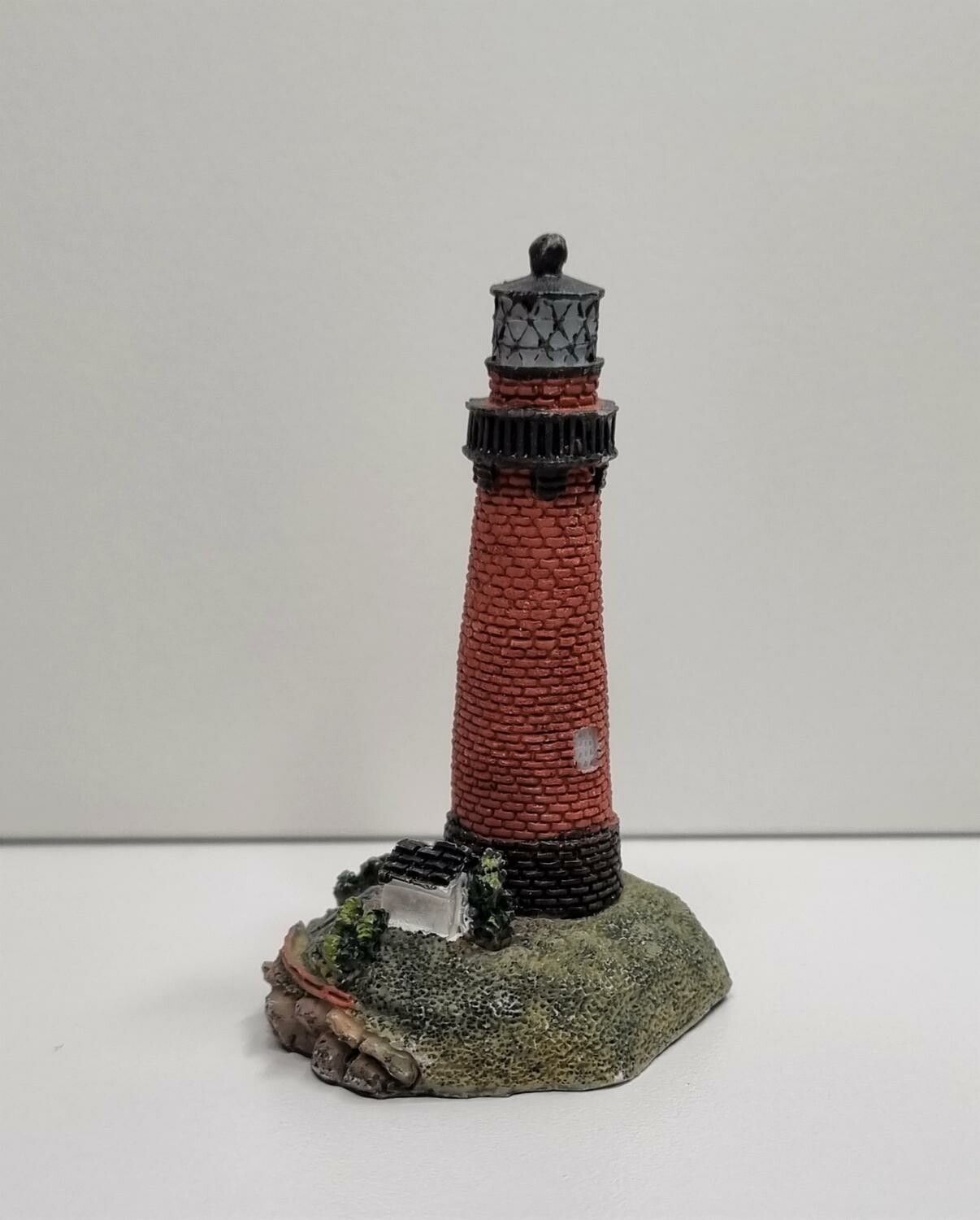 Miniatyrfyr, minifyr med litet hus bredvid