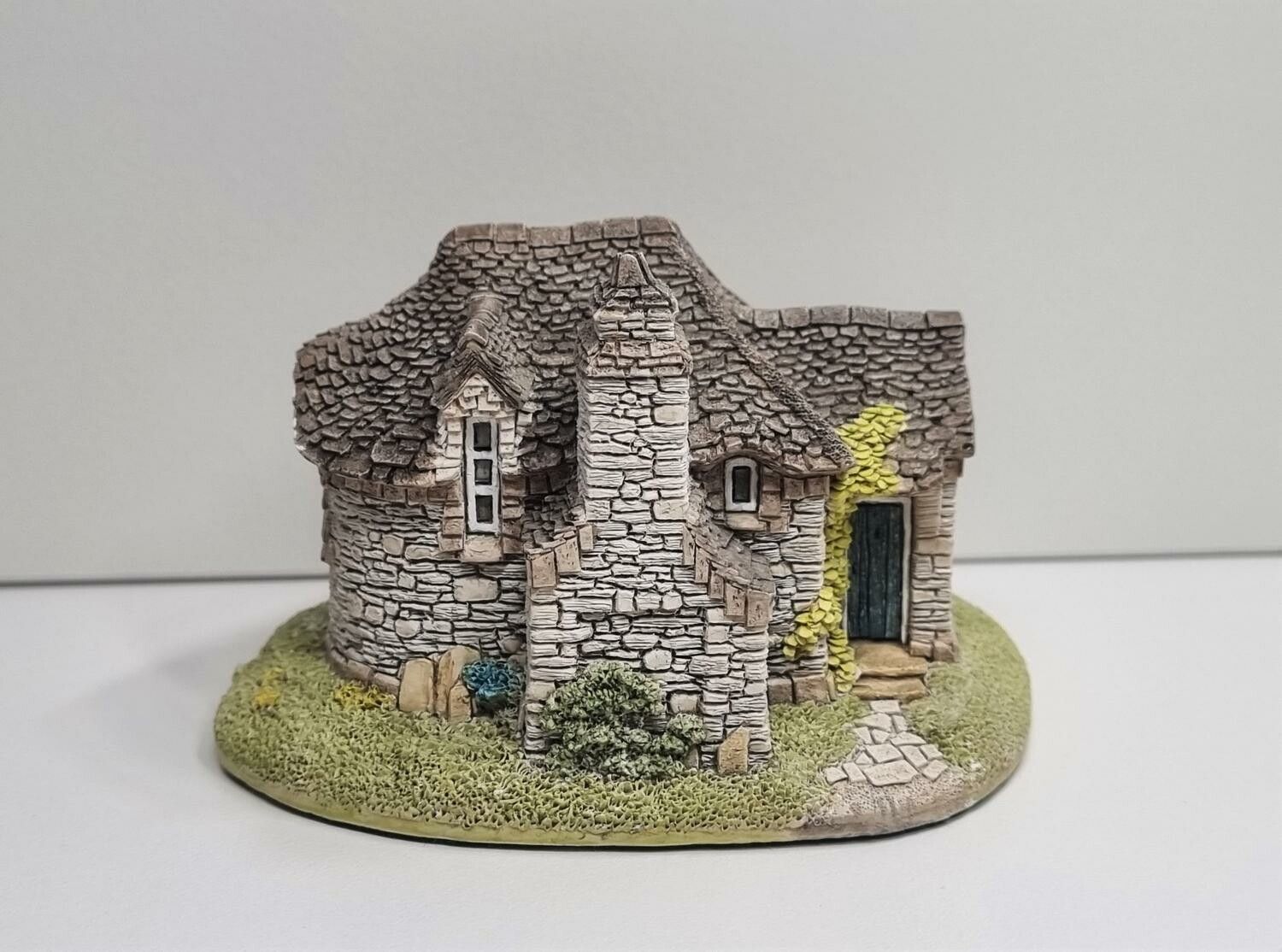 Miniatyrhus, minihus. Lilliput Lane, Pixie House (hus nr 5)