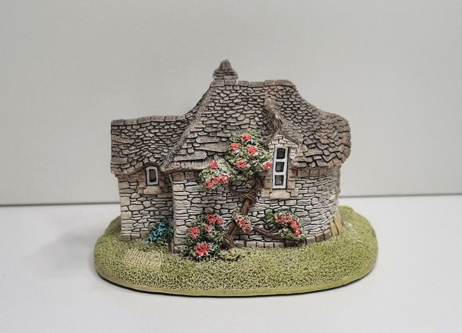 Miniatyrhus, minihus. Lilliput Lane, Pixie House (hus nr 5)