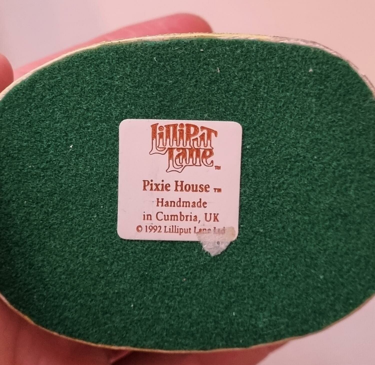 Miniatyrhus, minihus. Lilliput Lane, Pixie House (hus nr 5)