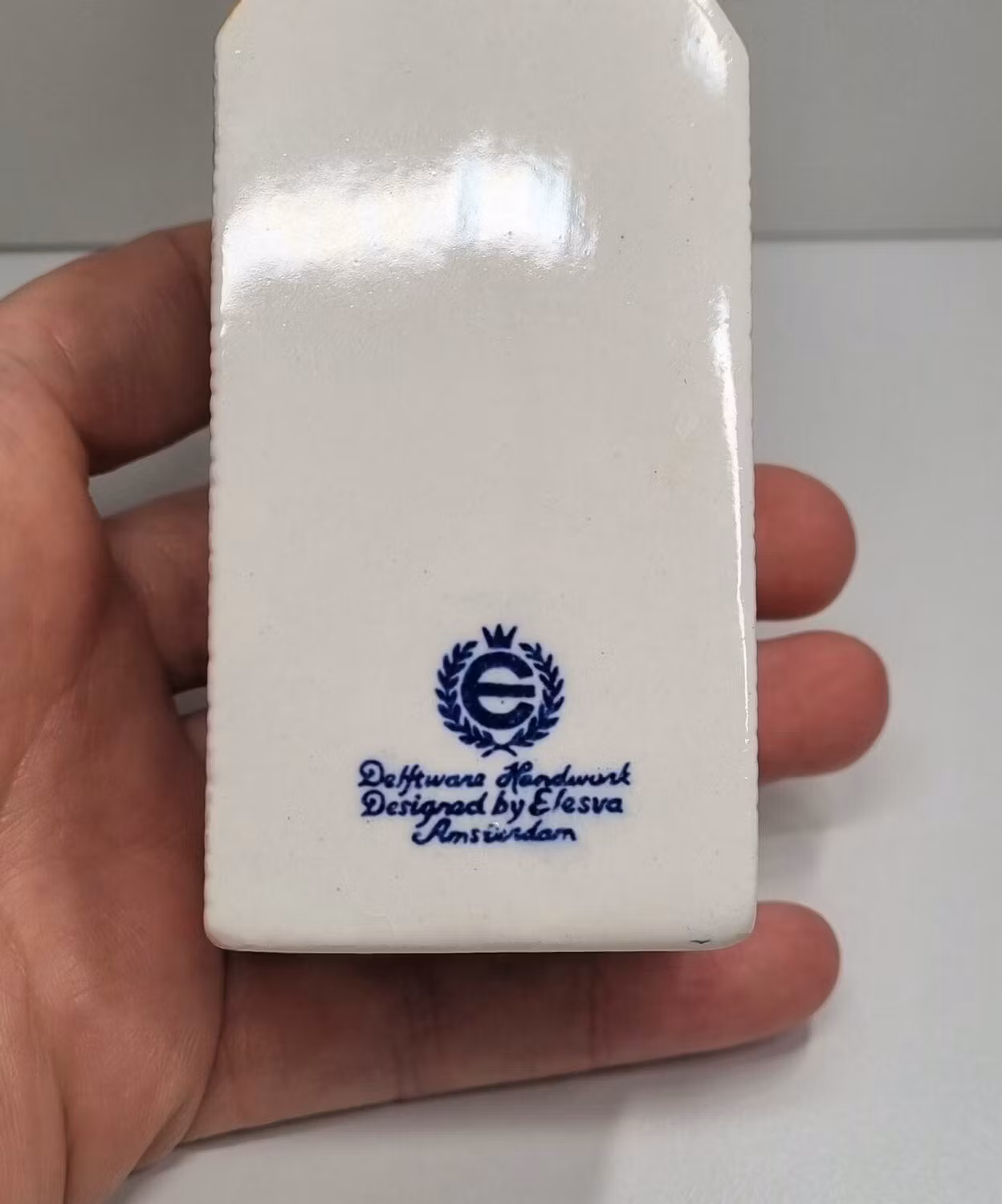 Miniatyrhus, minihus - Delftware Handwork Designed by Elesva (hus nr 8)