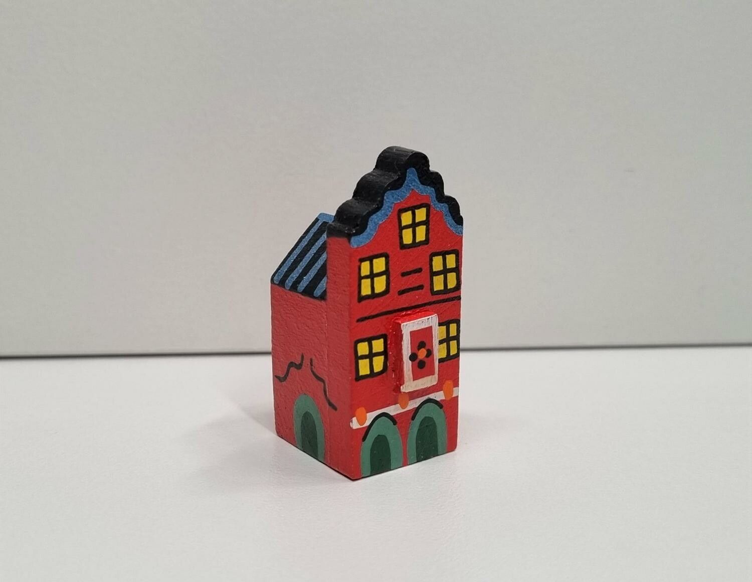 Miniatyrhus, minihus i trä (hus nr 119)