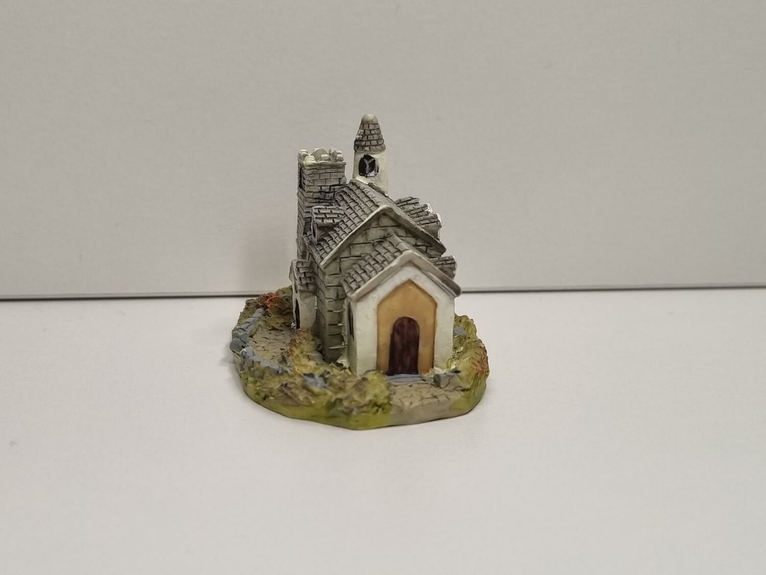 Miniatyrkyrka minikyrka (hus nr 68)