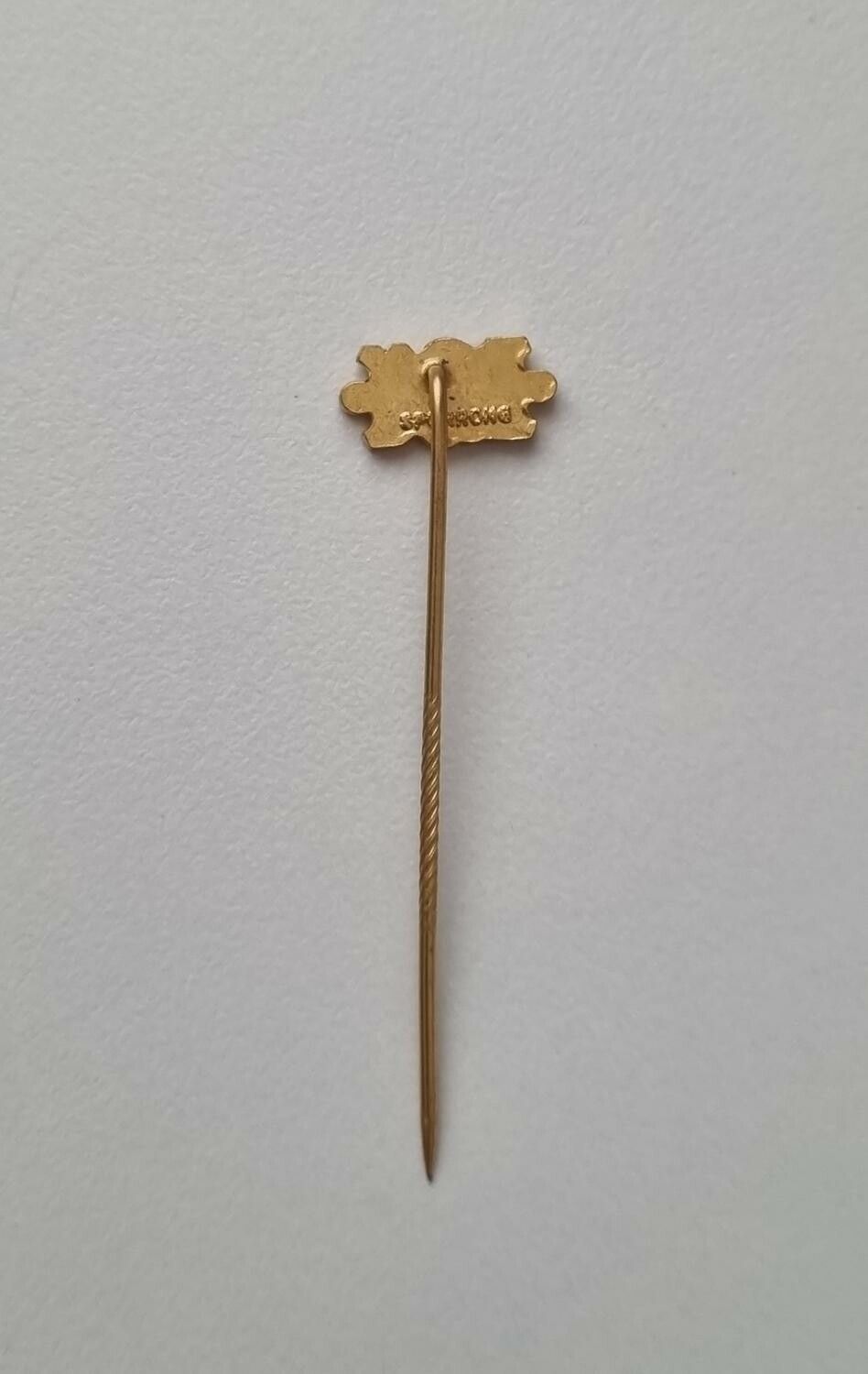 DBU. Pin / nålmärke