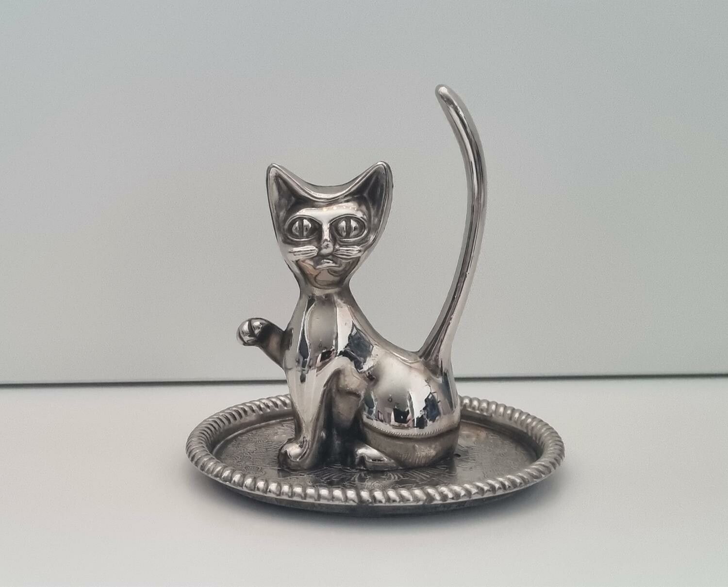 Ringhållare i form av en katt - Made in Hong Kong