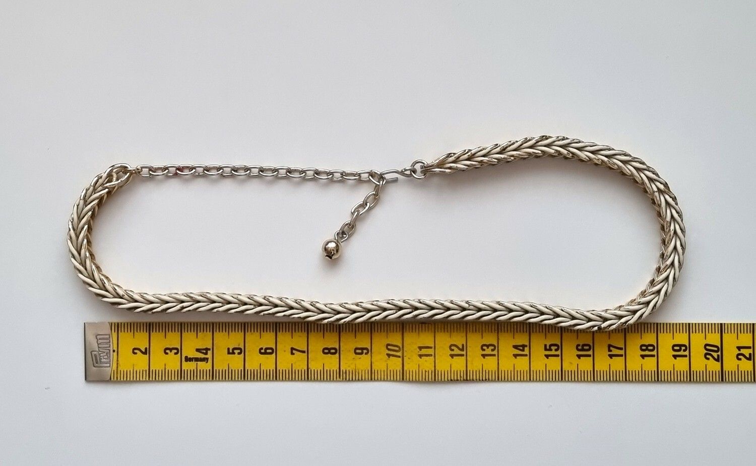 Justerbar halsband halslänk