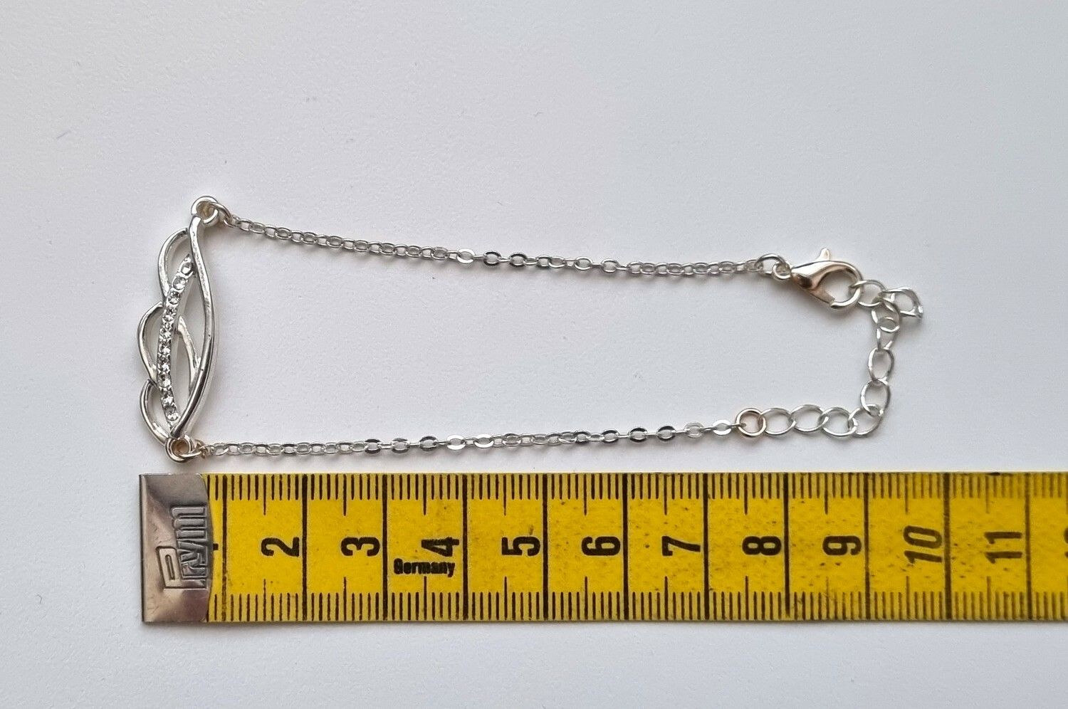 Simpelt litet armband
