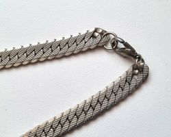 Silverfärgat halsband / halslänk (37,5 g)