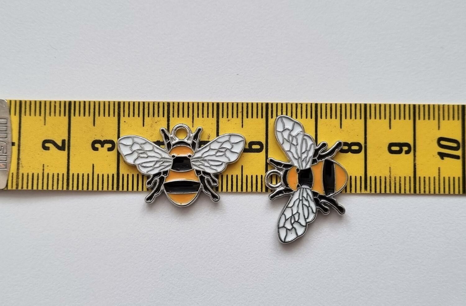 Miniatyr Charms Berlocker Bin , 2 st