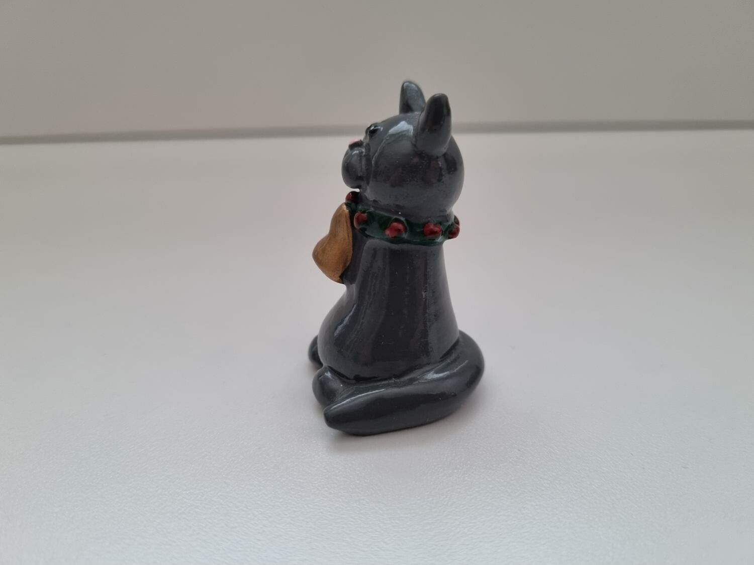 Figurin miniatyr katt med bjällra (24 gram)