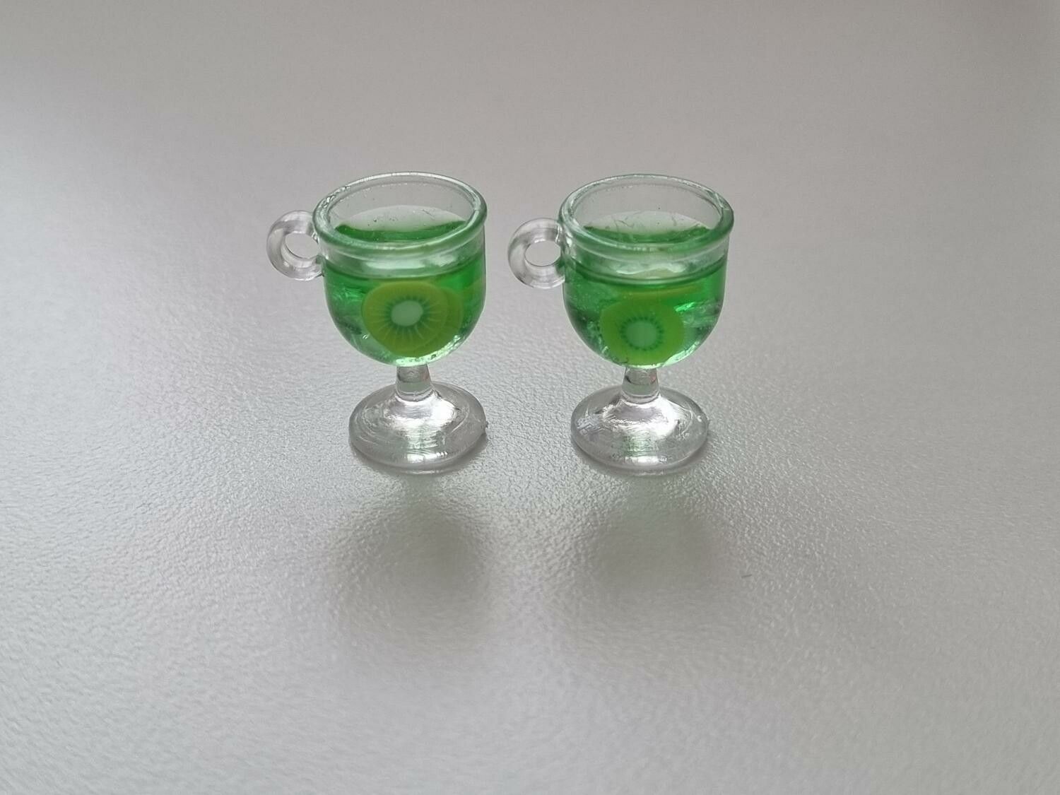 2 st små drinkar, miniatyrer