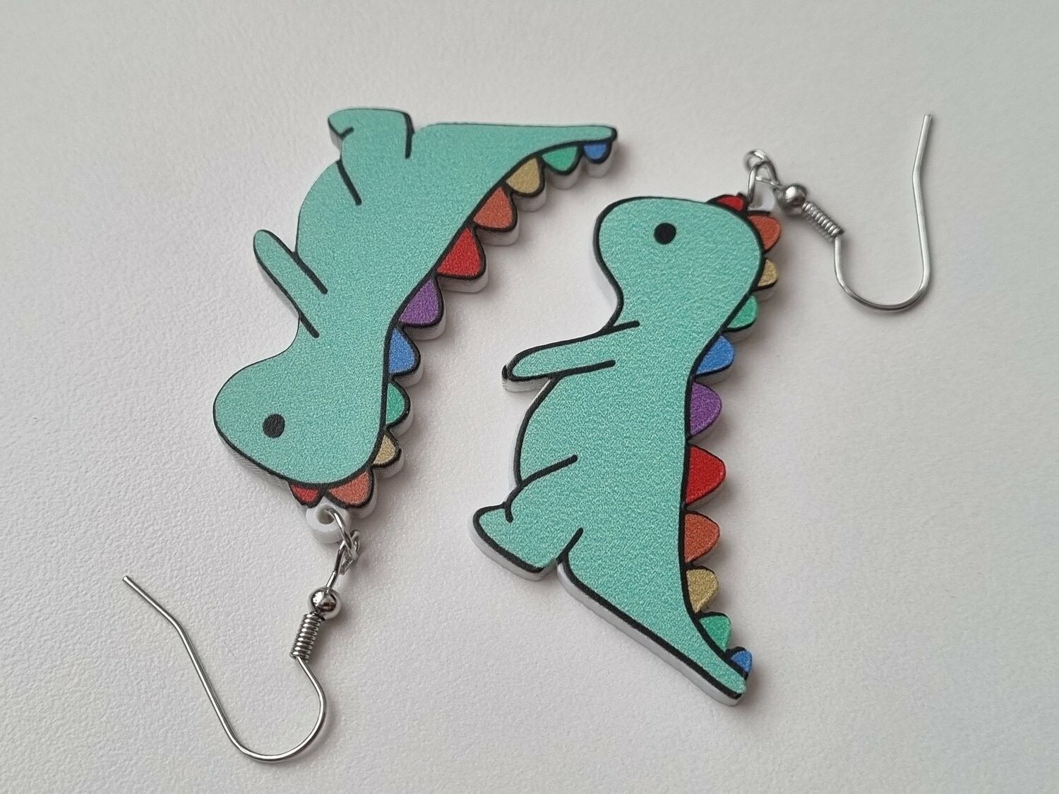 Ett par örhängen, Dinosaur