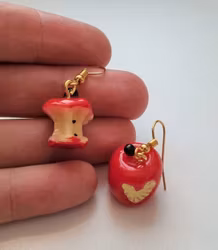 Ett par örhängen, Äpplen / Äppelskruttar