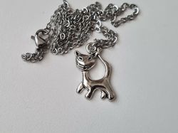 Halsband med katt / kattberlock