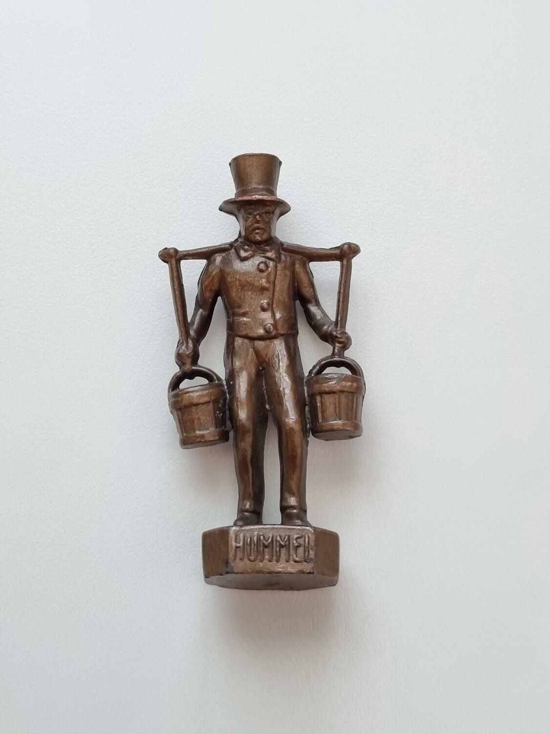 Hummel mors man figuring, miniatyr vattenbärare (70 gram)