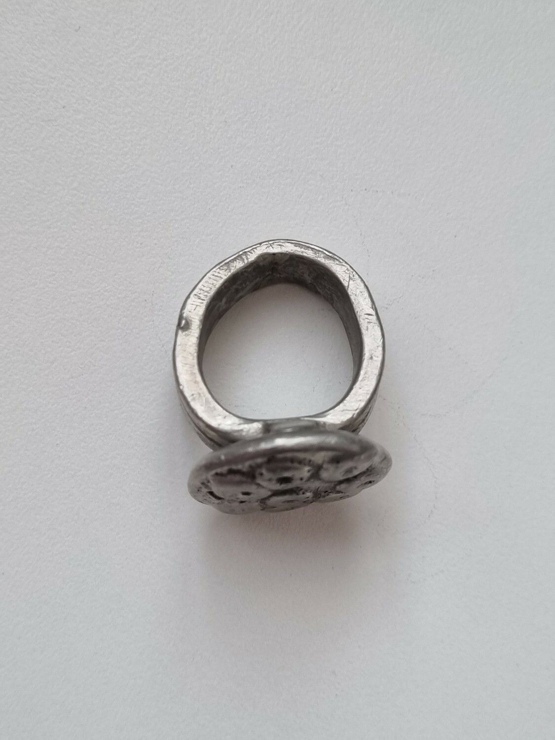 Tung liten ring (24,5 gram)