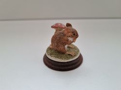Figurin miniatyr mus, mini mus i keramik