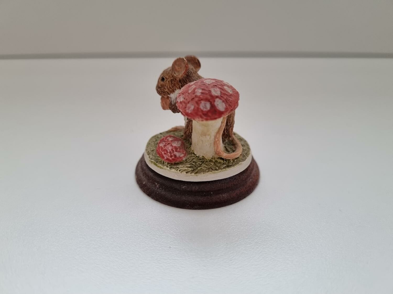 Figurin miniatyr mus, mini mus i keramik