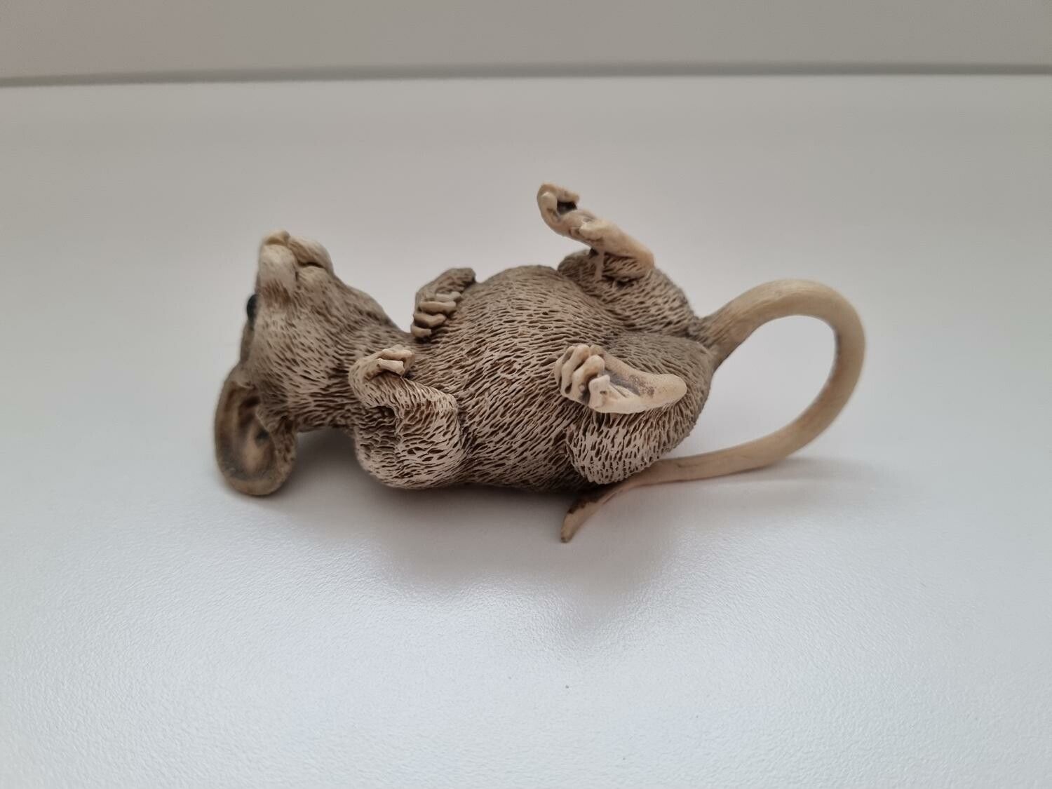 Figurin råtta/mus i keramik