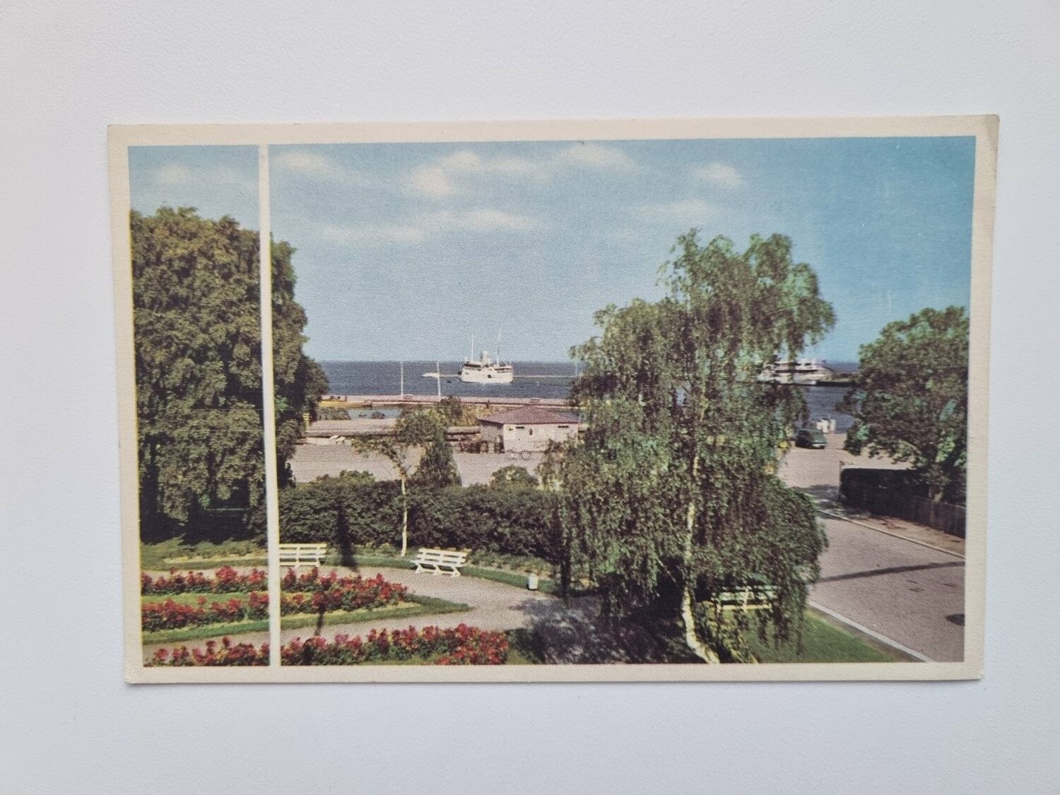 Vykort Borgholm, Motiv från hamnen.
