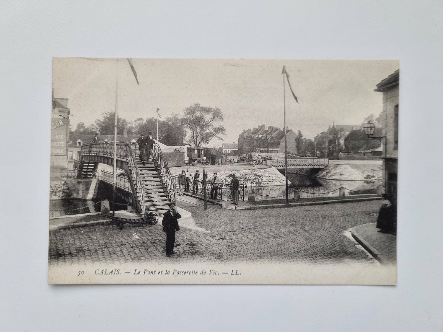 Vykort CALAIS, Le Pont et la Passerelle de Vic. - LL.