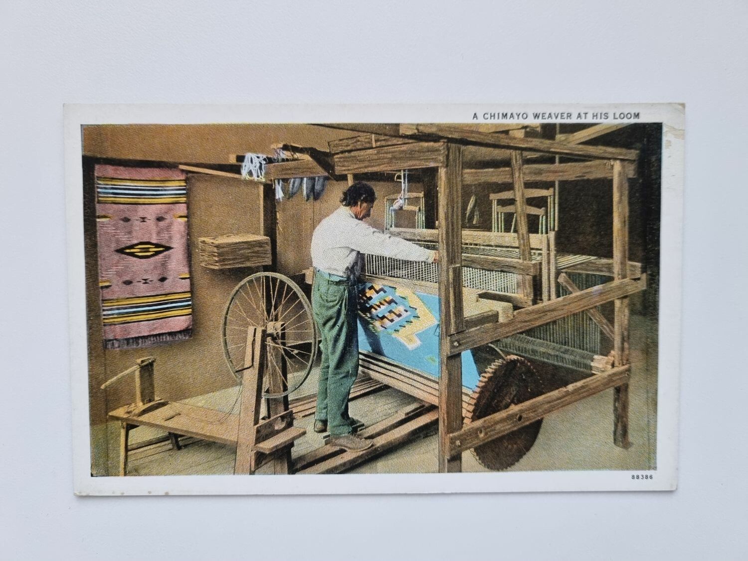 Vykort CHIMAYO WEAVER AT HIS LOOM