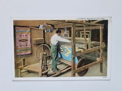Vykort CHIMAYO WEAVER AT HIS LOOM