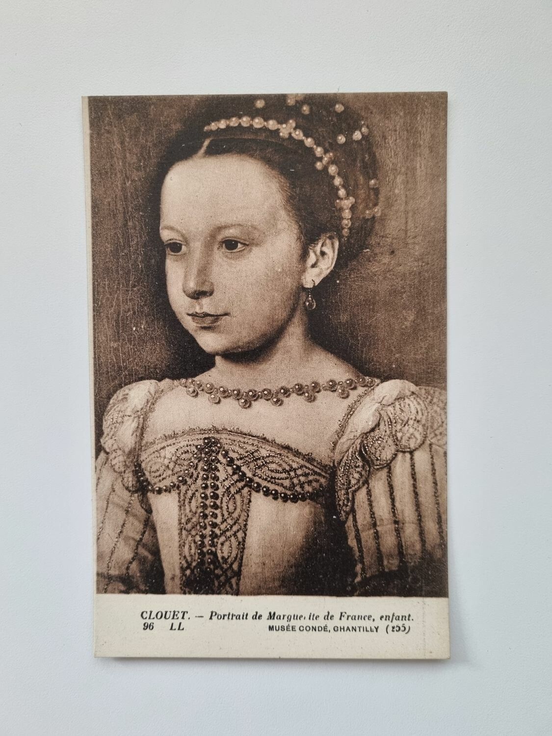 Vykort CLOUET. Portrait de Margues ite de France, enfant