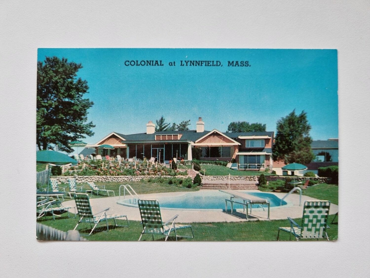 Vykort COLONIAL at LYNNFIELD, MASS
