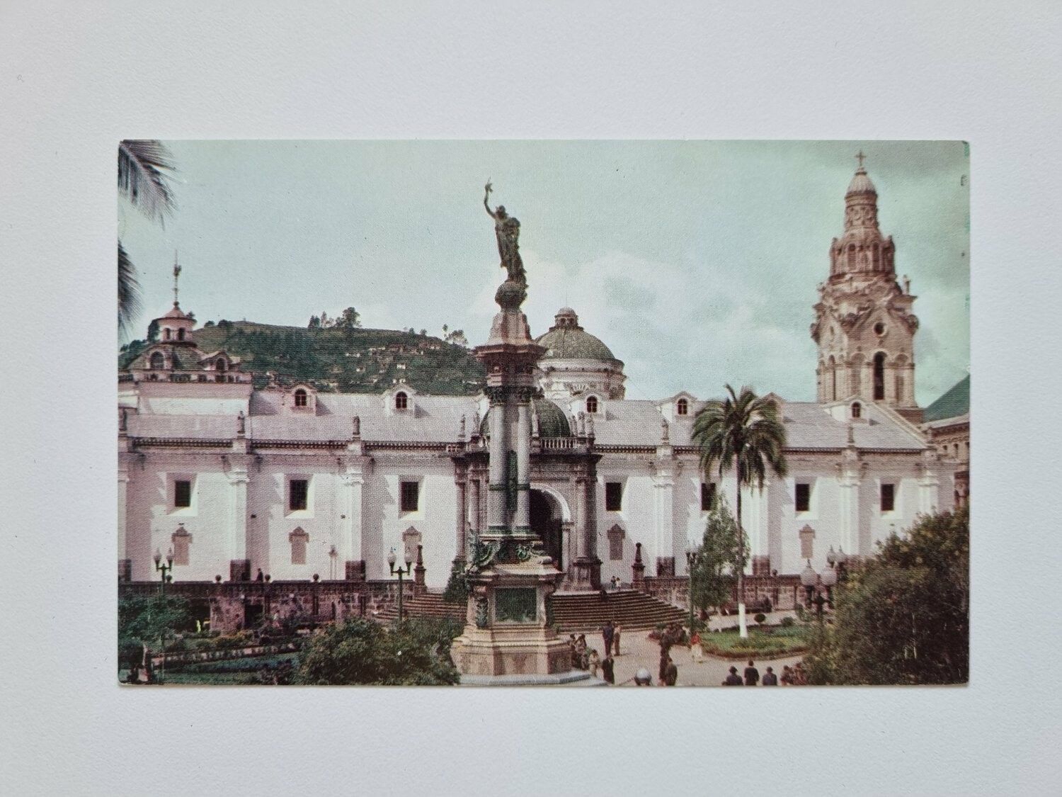 Vykort ECUADOR Independence Square, Quito