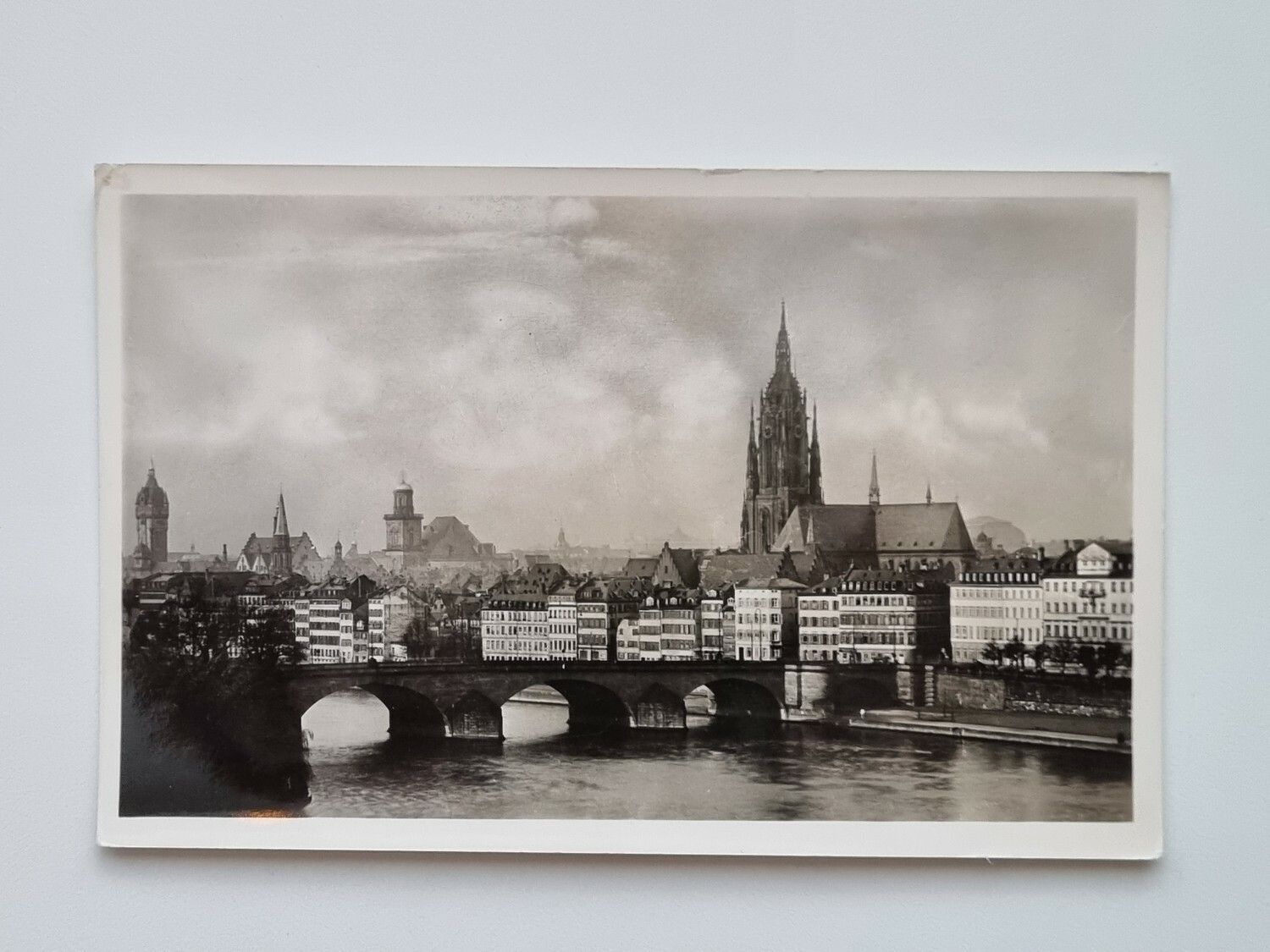 Vykort Frankfurt a. M. Mainansicht